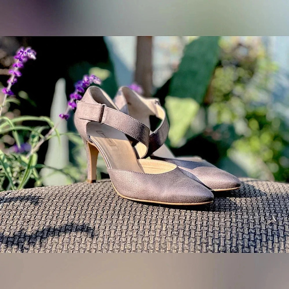 Paul Smith Shoes - Paul Green — D’Orsay Asymmetrical Pump